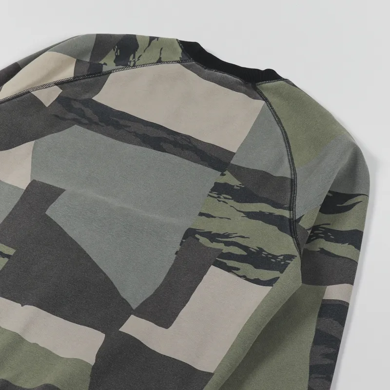 Carhartt WIP Chase Sweat Camo Mend Gold-3