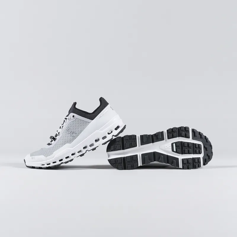 On Running Cloudultra Shoes Glacier Frost-2