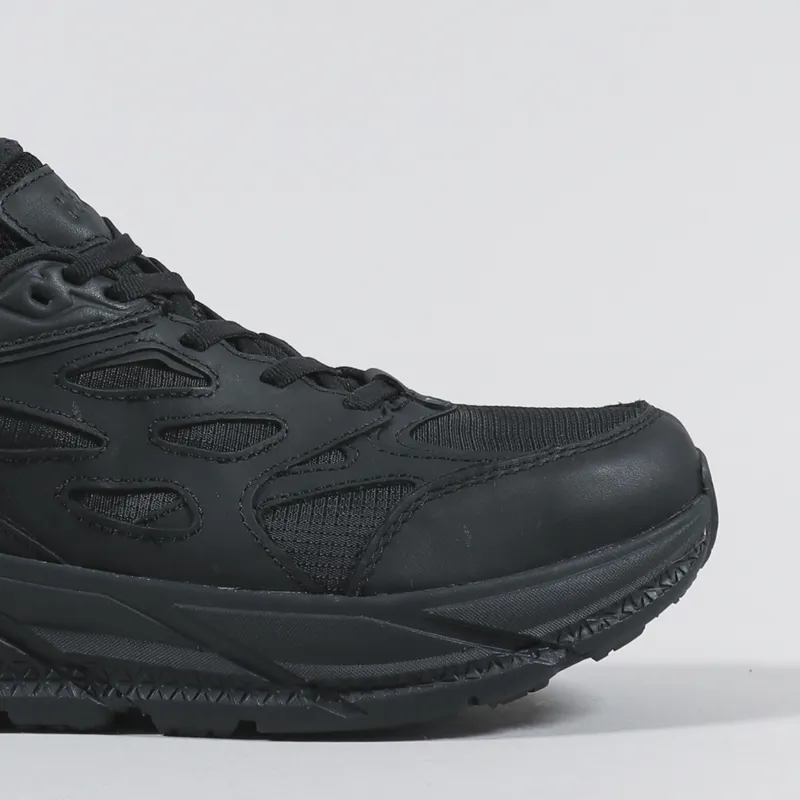 HOKA Clifton L GORE-TEX Shoes Black-6