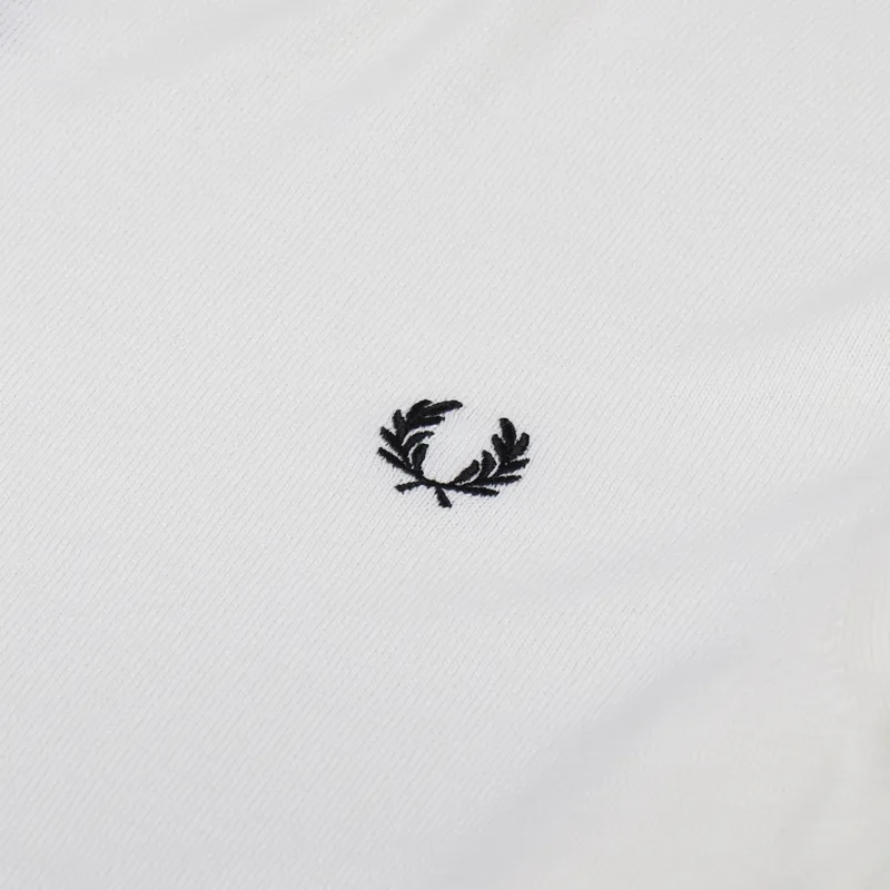 Fred Perry Classic Crew Neck Jumper Ecru-3