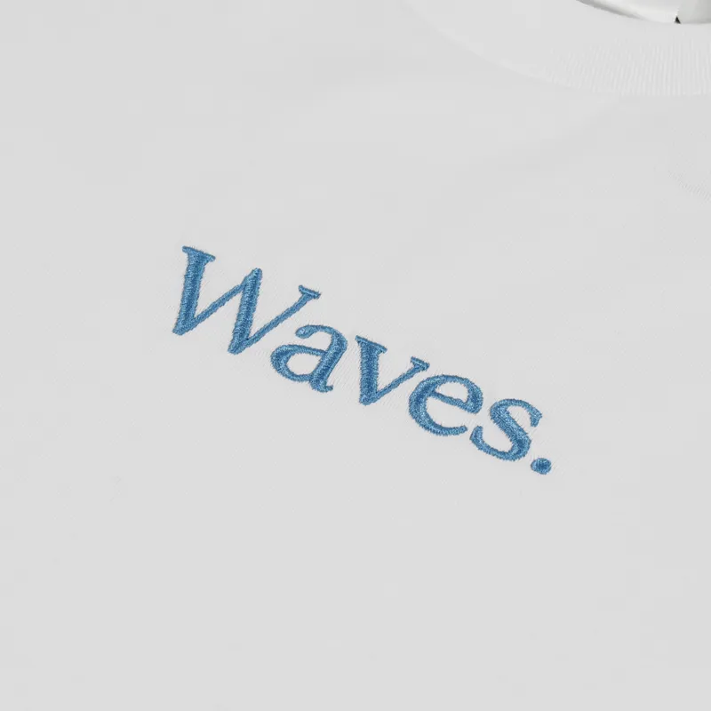 Avenue Wave Club Classic T Shirt White-2