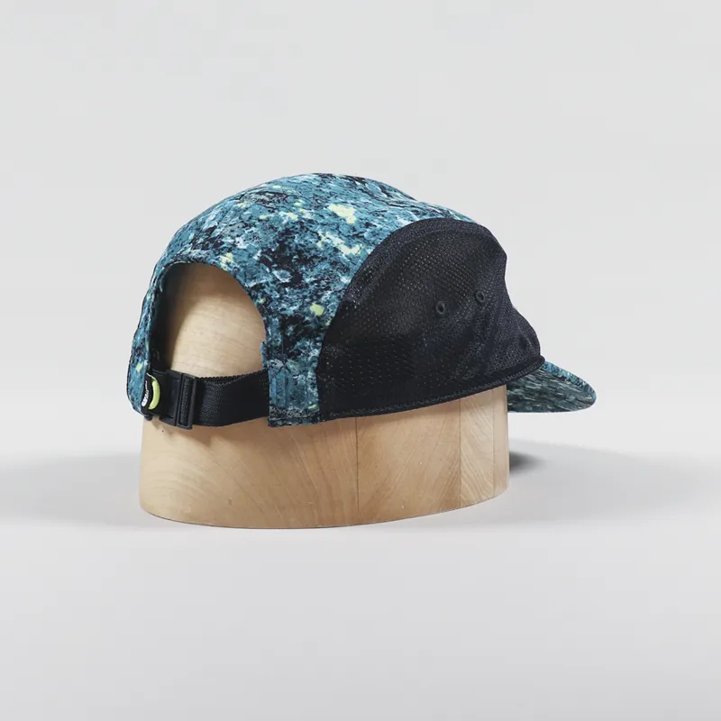 North face class sales v trucker hat