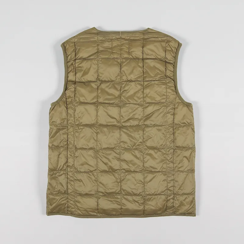 Taion Crew Neck Button Down Vest Beige-2