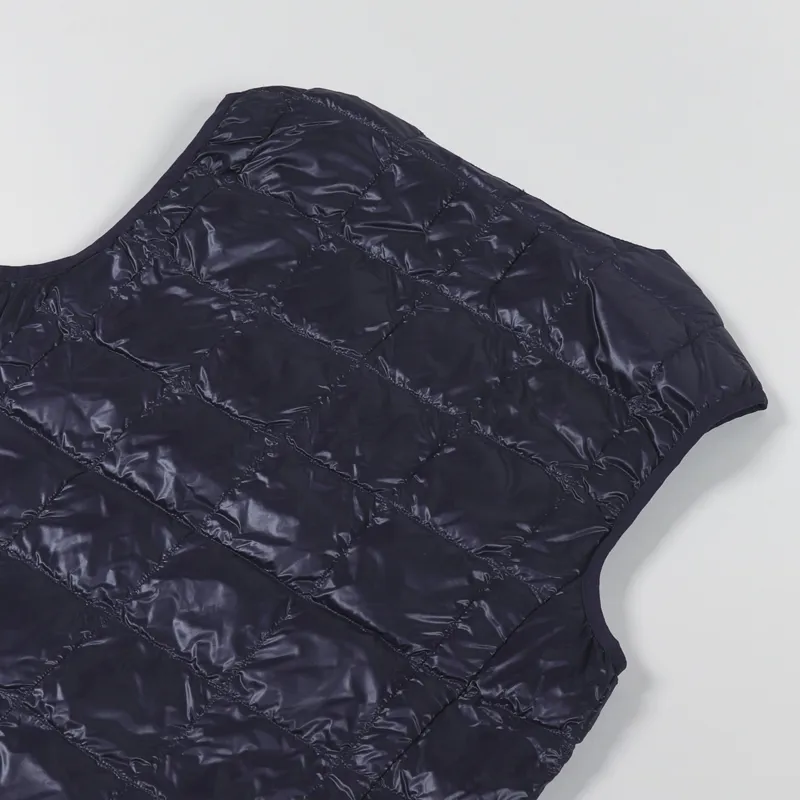 Taion V Neck Button Down Vest Navy-6