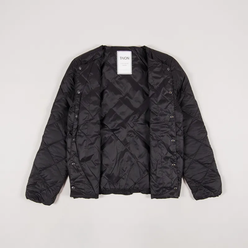 Taion Crew Neck Button Inner Down Jacket Black-1