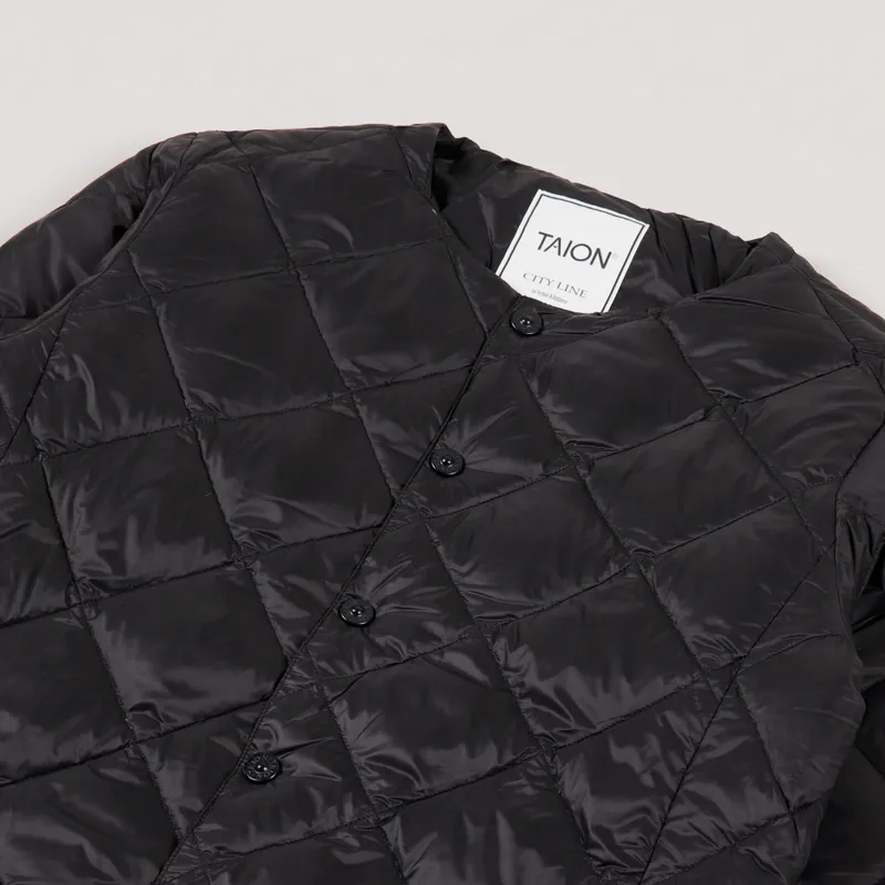 Taion Crew Neck Button Inner Down Jacket Black-3