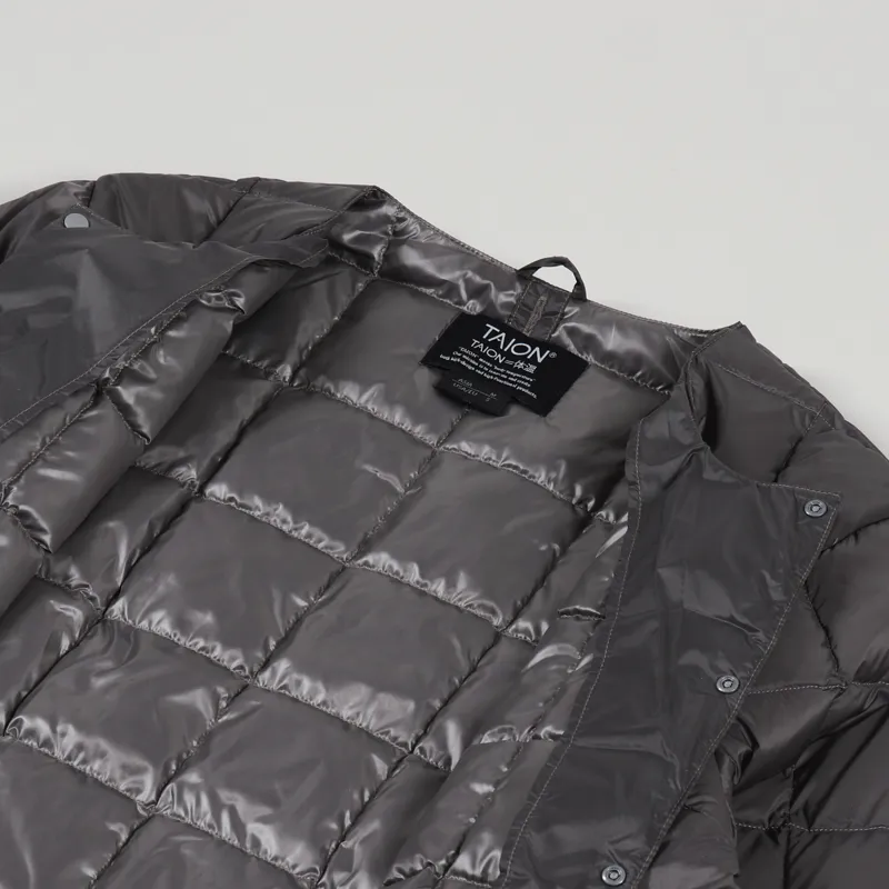 Taion Crew Neck Button Down Jacket Grey-5