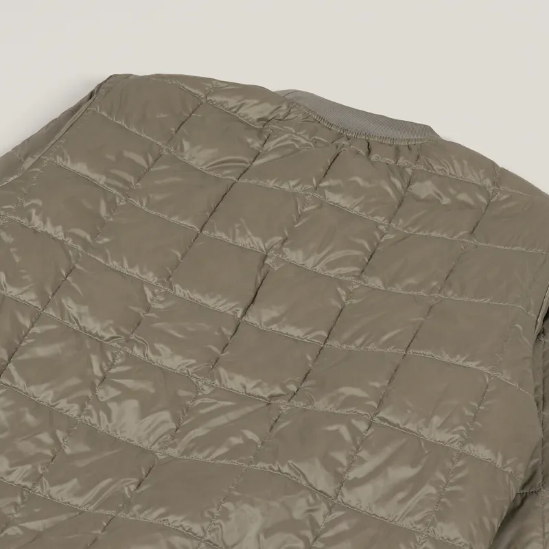 Taion Crew Neck Pocket Down Pullover Khaki-3