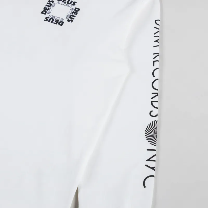 Deus Ex Machina Defacto Long Sleeve T Shirt Vintage White-9
