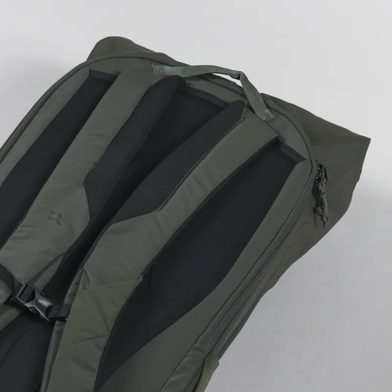 Oddlot Labs 3-Component 26L Daypack &amp; 25L Hiking Pack &ndash; Zaino Trekking Con Telaio
