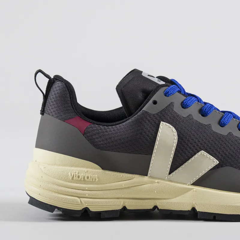 Veja Womens Dekkan Alveomesh Shoes Grafite Pierre-5