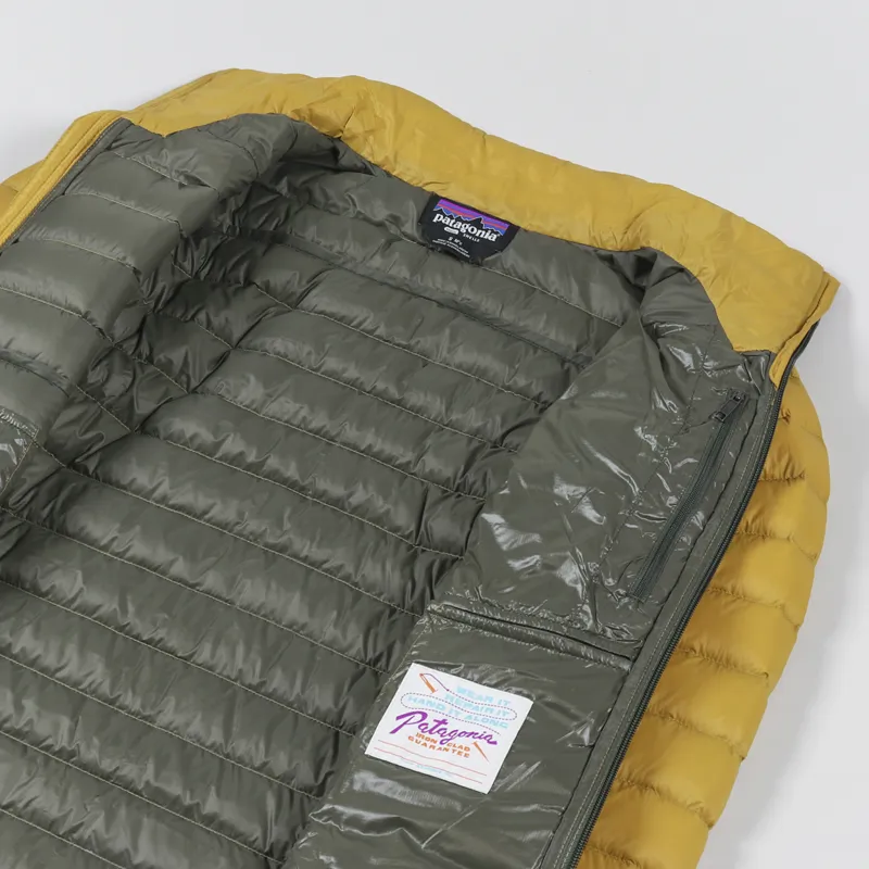 Patagonia Down Sweater Cabin Gold-4