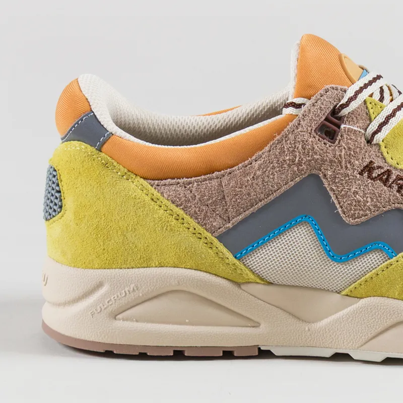 Karhu Aria 95 Shoes Cream Gold Warm Taupe-4