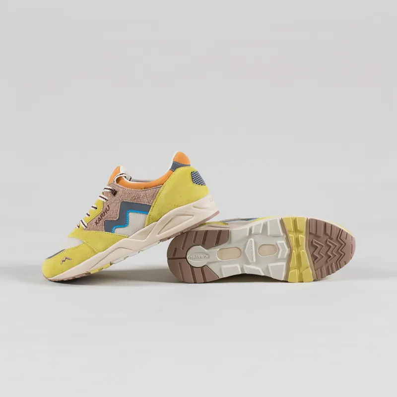 Karhu Aria 95 Shoes Cream Gold Warm Taupe-3
