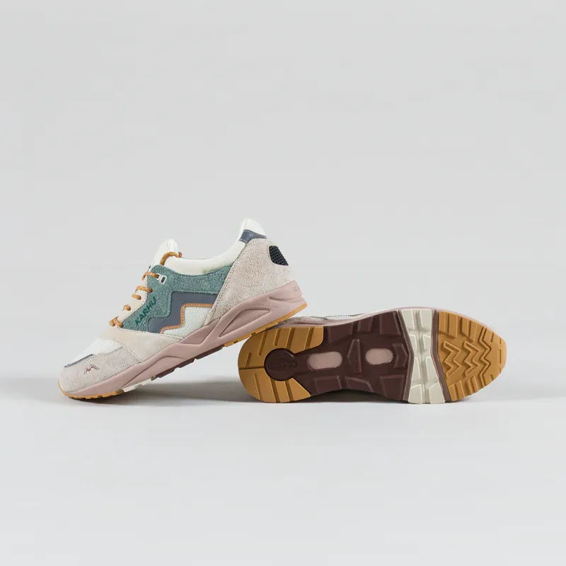 Karhu x Molkky Aria 95 Shoes Turtledove Iceberg Green-3
