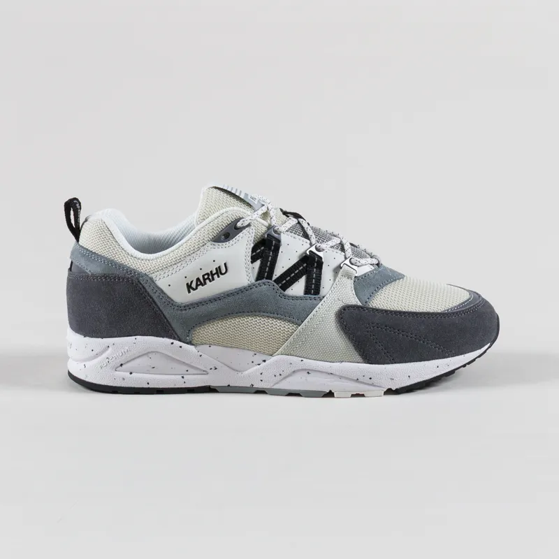 Karhu Fusion 2.0 Shoes Limestone Jet Black-2