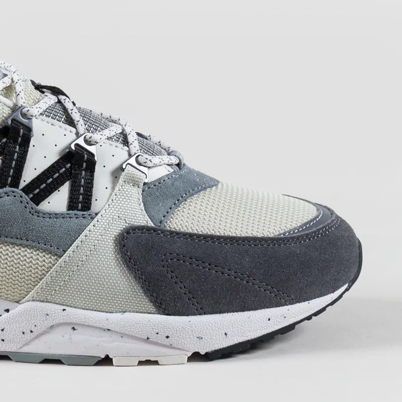 Karhu Fusion 2.0 Shoes Limestone Jet Black-5