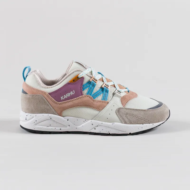 Karhu Fusion 2.0 Shoes Silver Lining Milky Blue-2