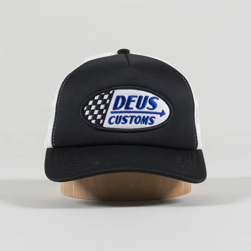 【DEUS EX MACHINA】 FLAGS TRUCKER Deus Ex Machina Flags Trucker - Red - BUNKER