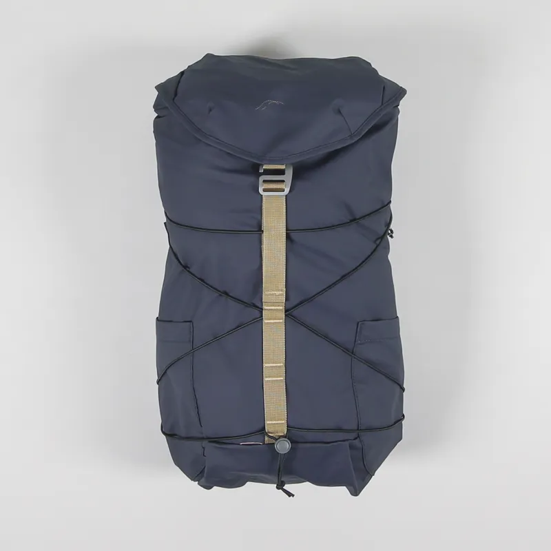 Elliker Wharfe Flap Over Backpack 22L Navy