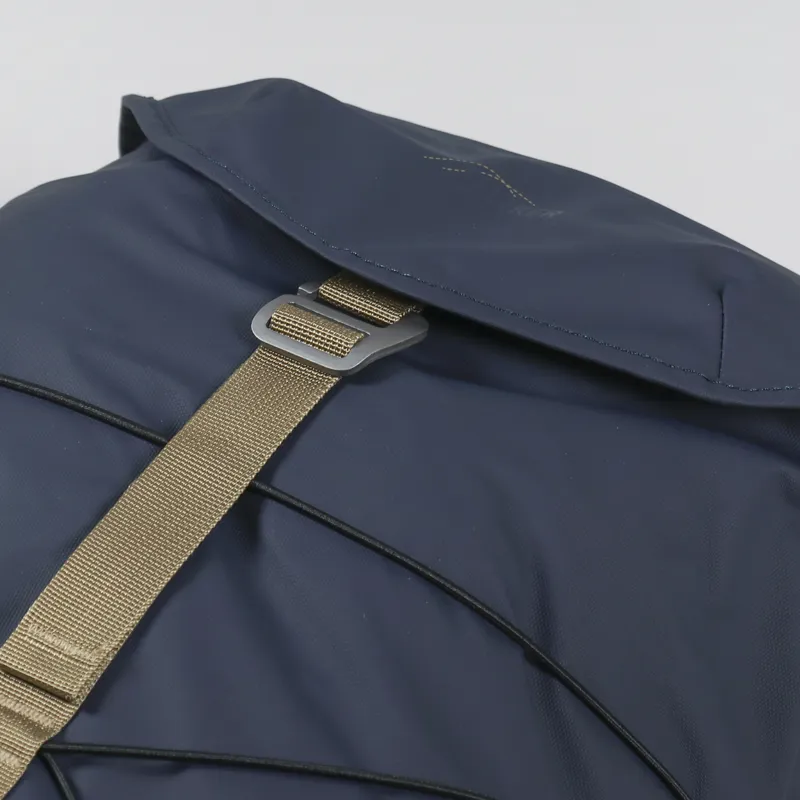 Elliker Wharfe Flap Over Backpack 22L Navy-7