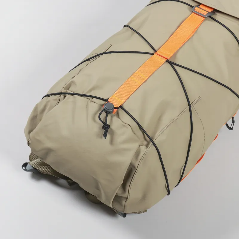 Elliker Wharfe Flap Over Backpack 22L Sand-4