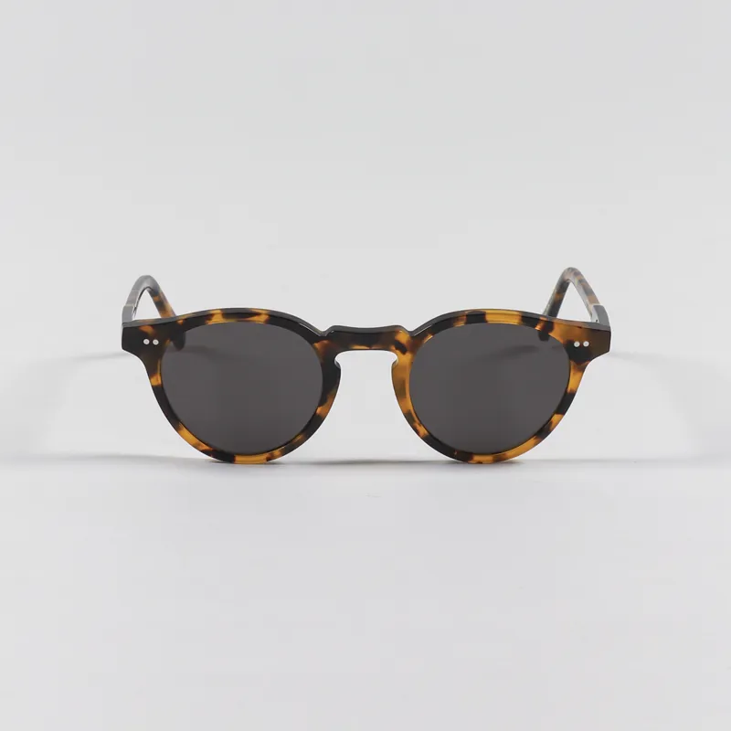 Monokel Forest Sunglasses Havana Grey Solid Lens-2