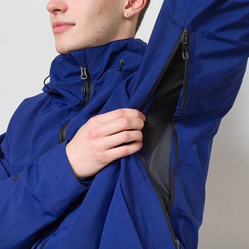 Goldwin GORE-TEX 2L Jacket Deep Blue-7
