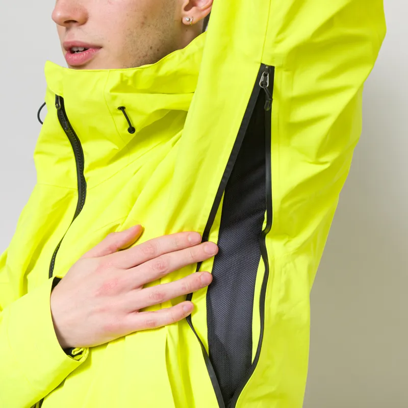 Goldwin GORE-TEX 2L Jacket Lime Yellow-7