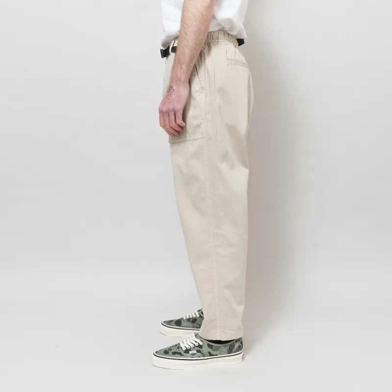 Gramicci Loose Tapered Pants Sand Pigment-2