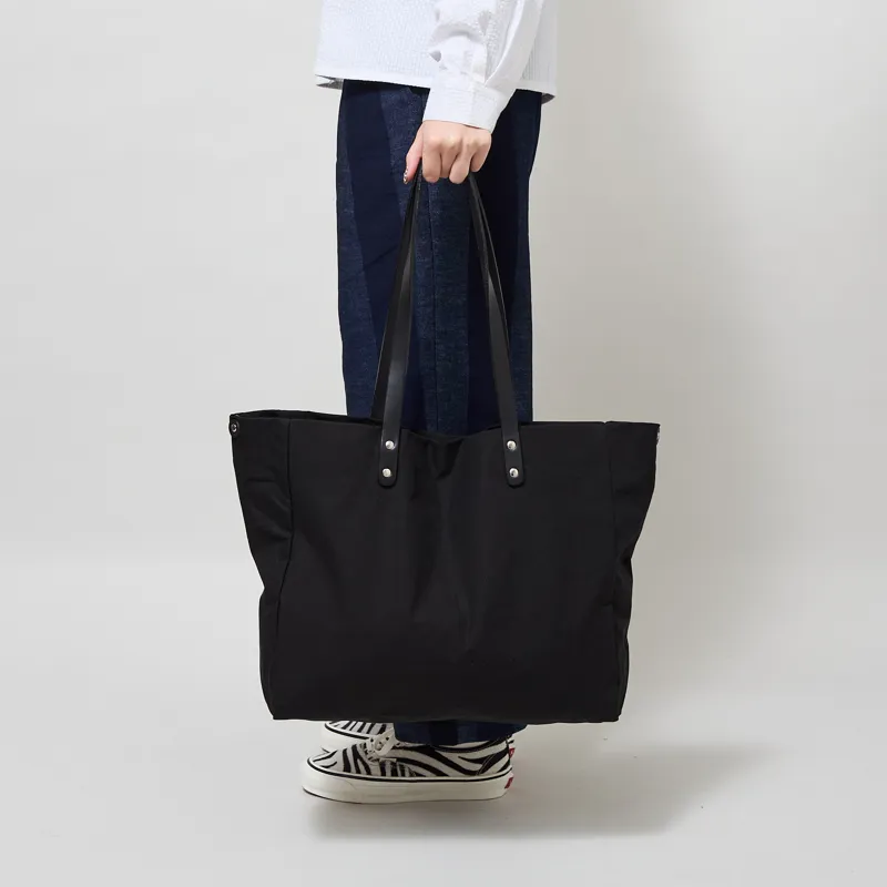Kate Sheridan Womens Midi Waxed Tote Bag Black