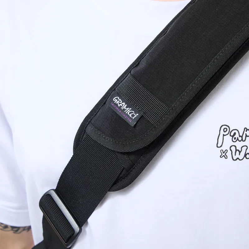 Gramicci Messenger Bag Black-7