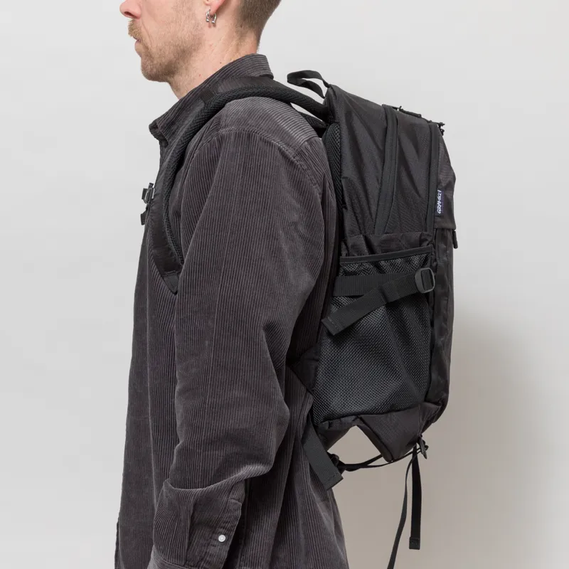 Gramicci 25L Day Pack Black-2