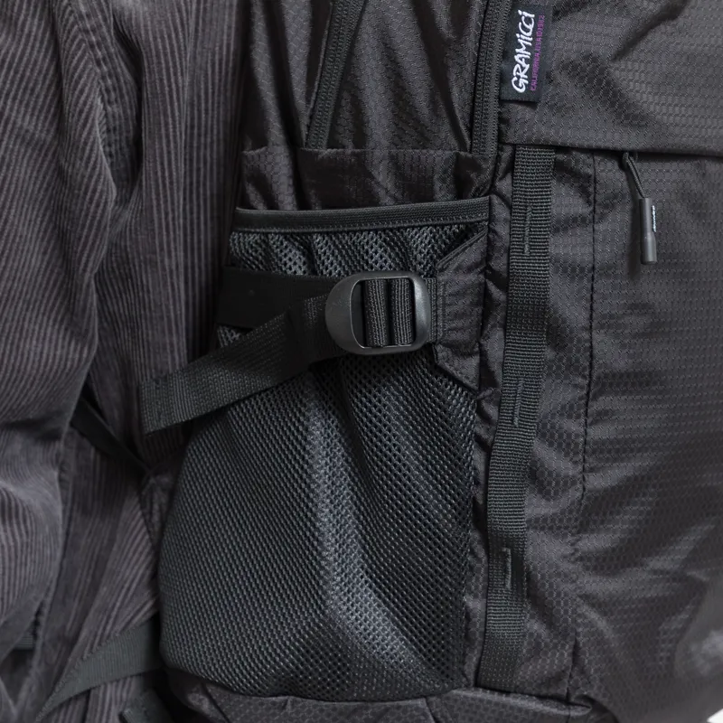 Gramicci 25L Day Pack Black-10