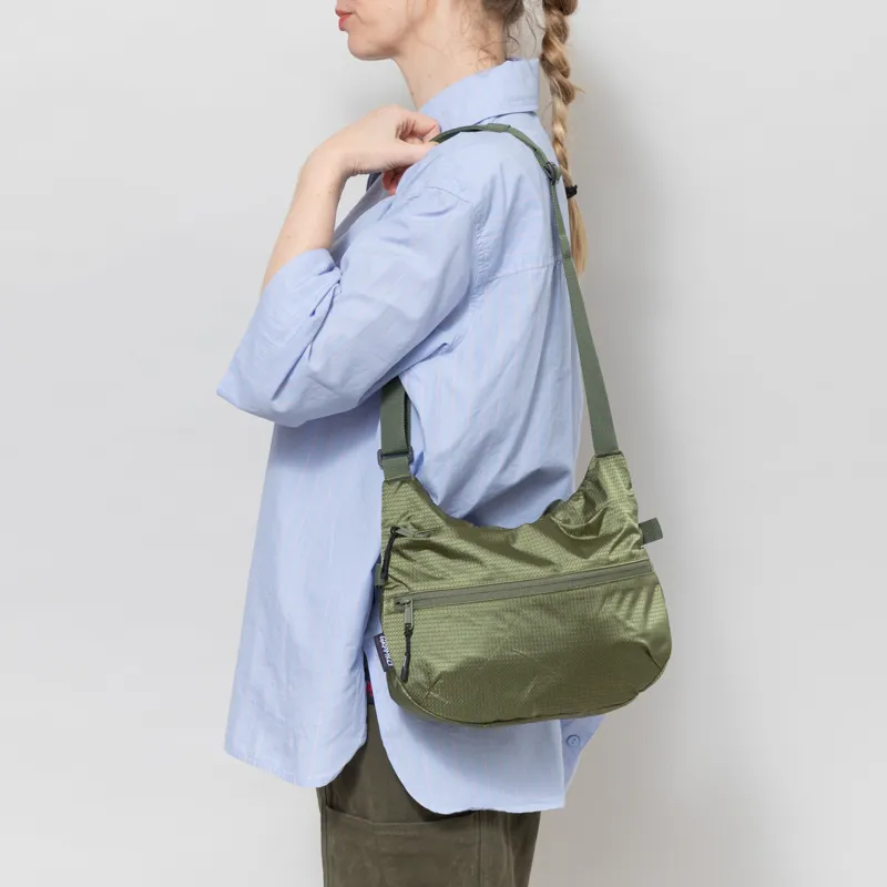 Gramicci Womens Field Sacoche Olive-1