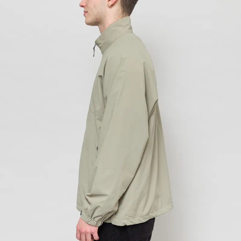 Goldwin GORE-TEX WINDSTOPPER Nylon Jacket Oak Beige-2