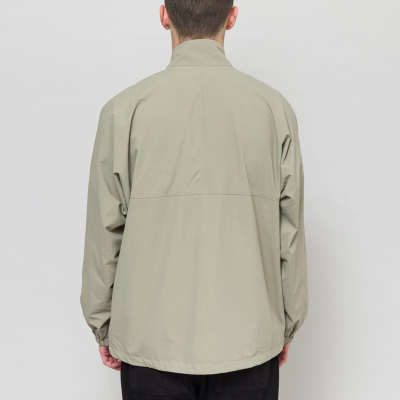 Goldwin GORE-TEX WINDSTOPPER Nylon Jacket Oak Beige-3