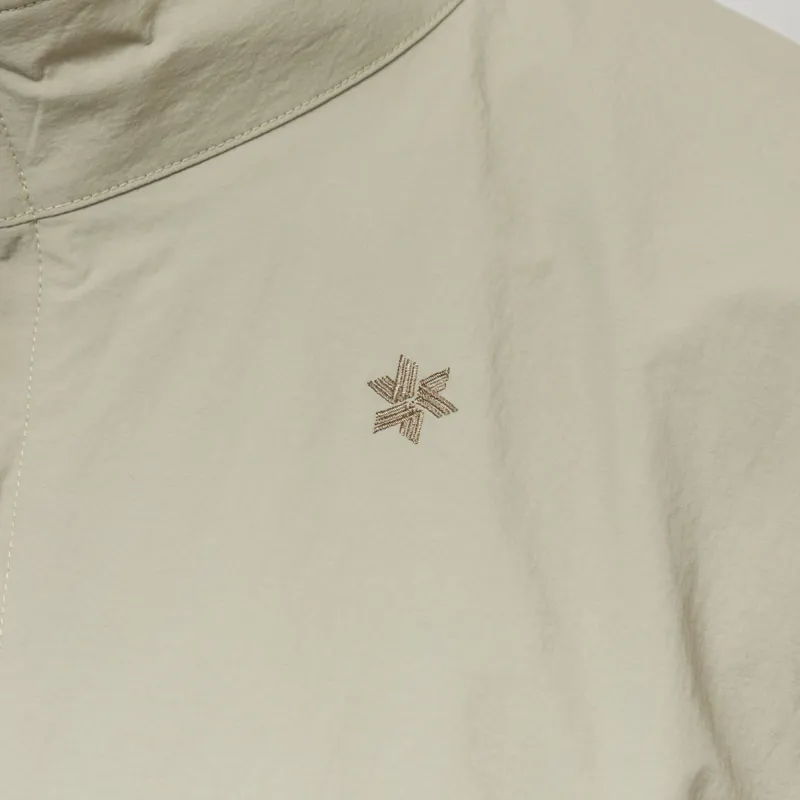 Goldwin GORE-TEX WINDSTOPPER Nylon Jacket Oak Beige-6