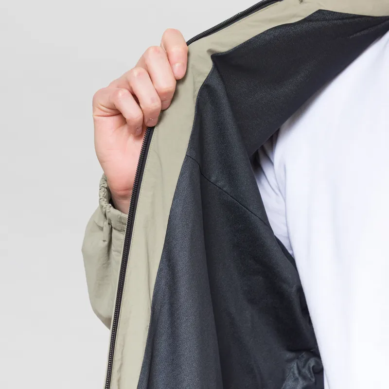 Goldwin GORE-TEX WINDSTOPPER Nylon Jacket Oak Beige-7