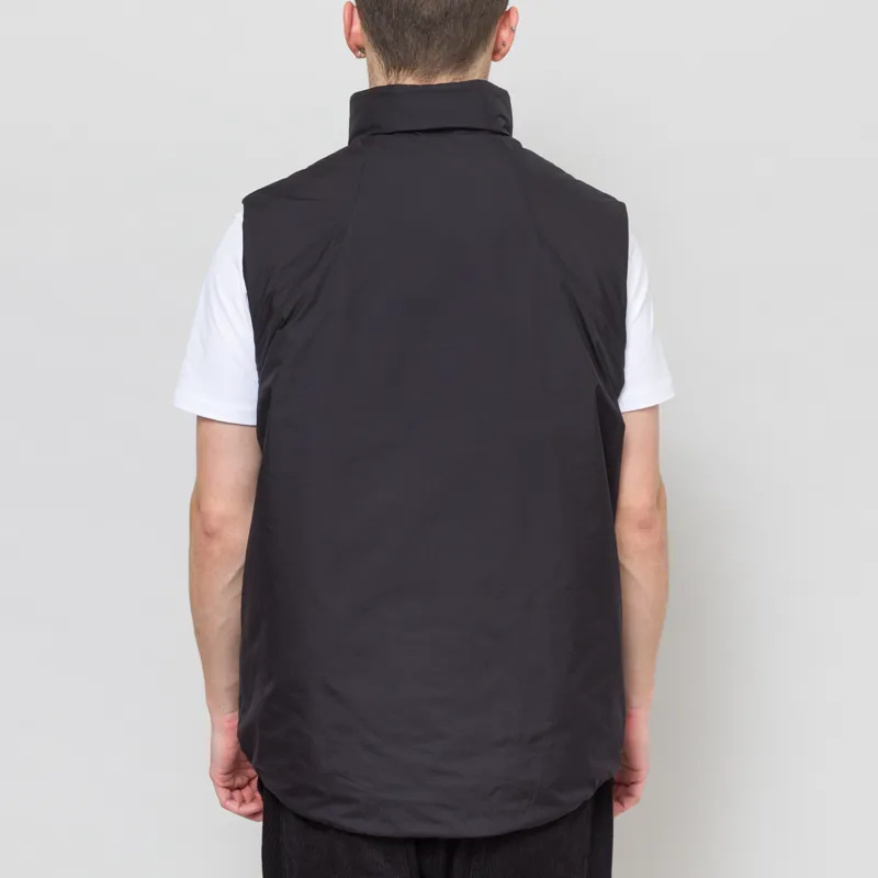 Goldwin GORE-TEX WINDSTOPPER Vest Black-3