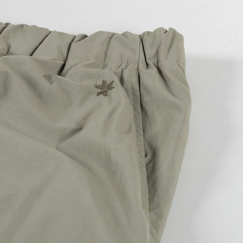 Goldwin GORE-TEX Windstopper Nylon Easy Pants Beige-9