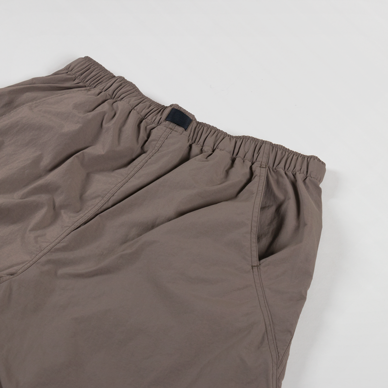 Goldwin Wind Light Easy Shorts Desert Taupe-2