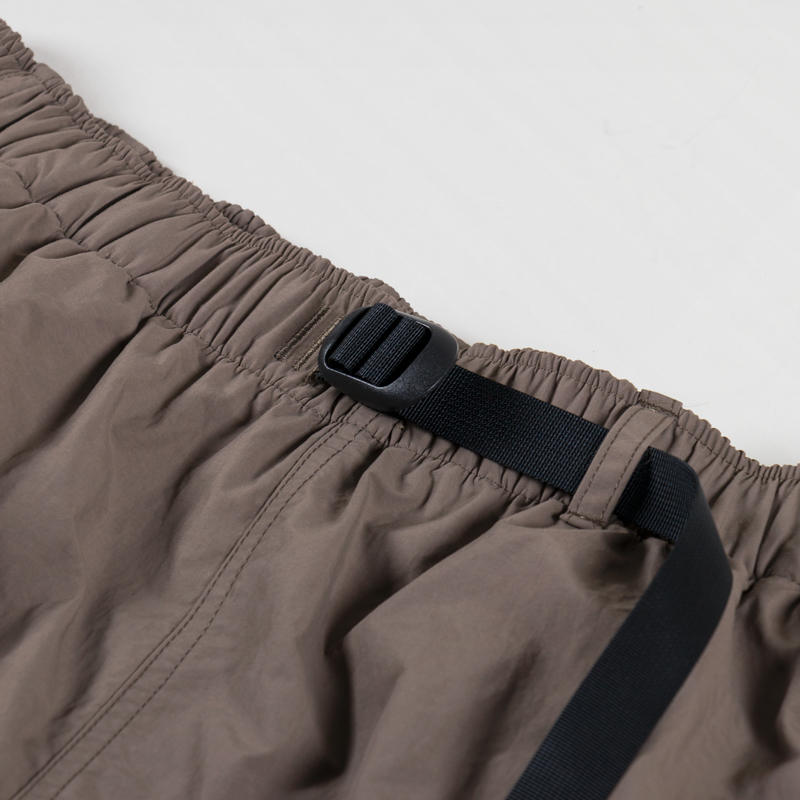 Goldwin Wind Light Easy Shorts Desert Taupe-3