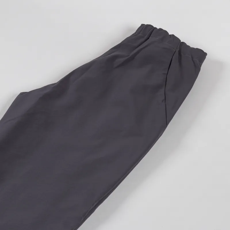 Goldwin One Tuck Tapered Stretch Pants Asphalt-5