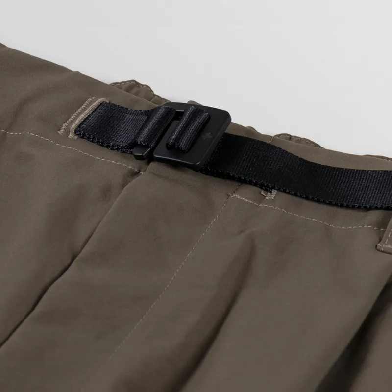 Goldwin One Tuck Tapered Stretch Pants Taupe Grey-7