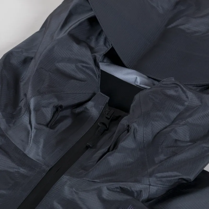 Goldwin GORE-TEX 3L Aqua Tect Jacket Focus Gray-6