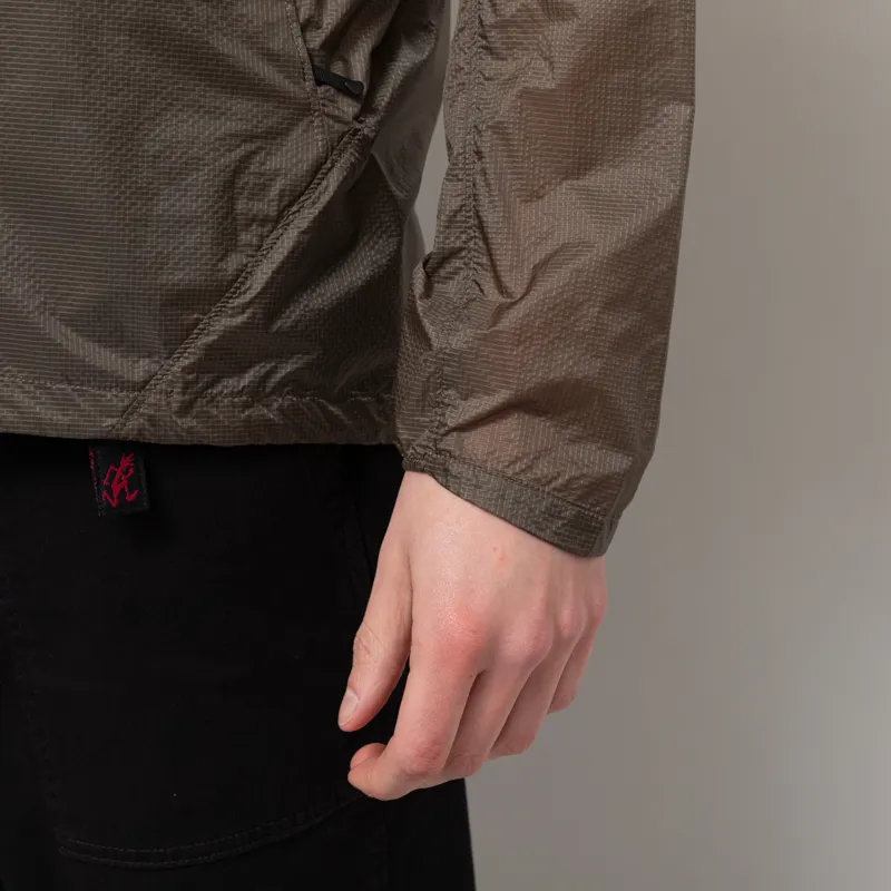 Goldwin Airly Shell Packable Wind Jacket Desert Taupe-11