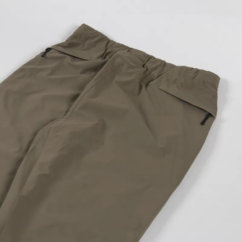 Goldwin All Direction Active Tapered Pants Desert Taupe-4