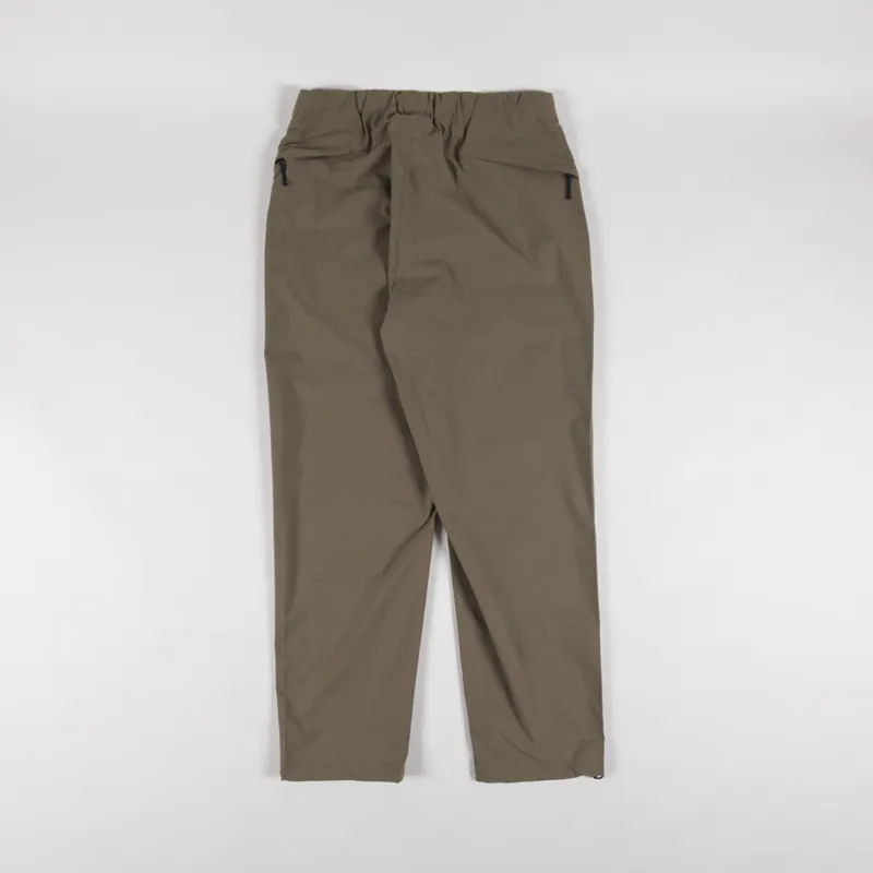 Goldwin All Direction Active Tapered Pants Desert Taupe-1