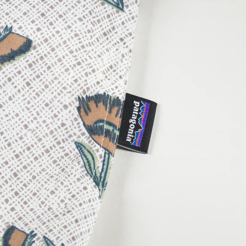 Patagonia Go To Shirt Summer Plant Wool White-4